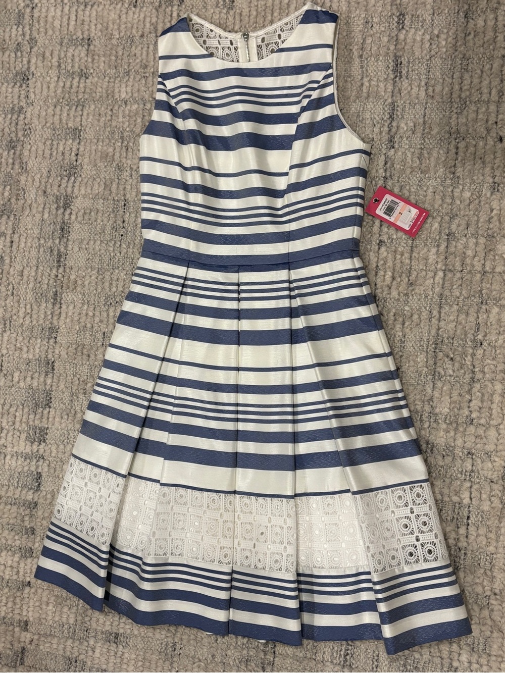 Vince Camuto NWT Blue & White Striped Lace Fit & Flare Dress Size 2